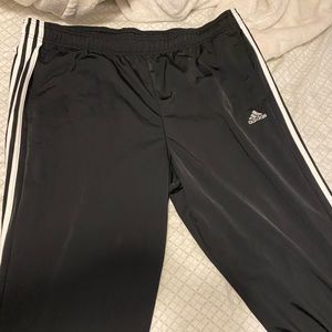 Adidas essential track pant